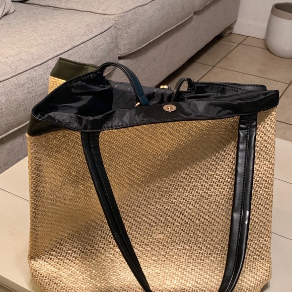 Versace Tote Bag - Picture 3 of 4